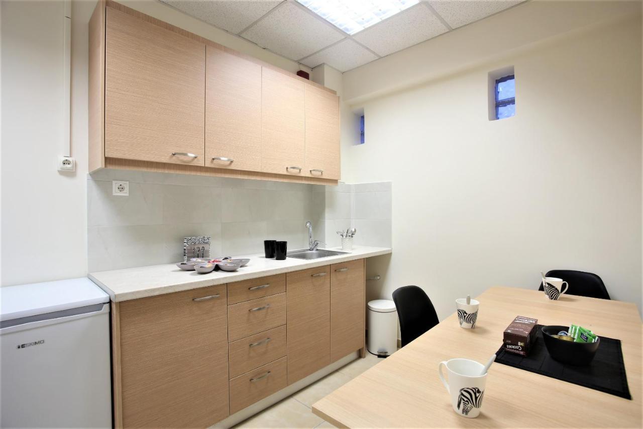Gk Airport Suites - Free Shuttle By Gk Properties Markópoulon Екстериор снимка