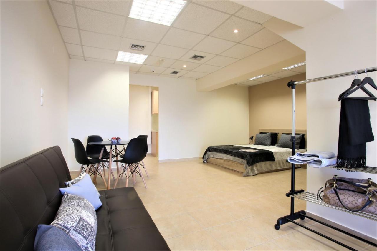 Gk Airport Suites - Free Shuttle By Gk Properties Markópoulon Екстериор снимка